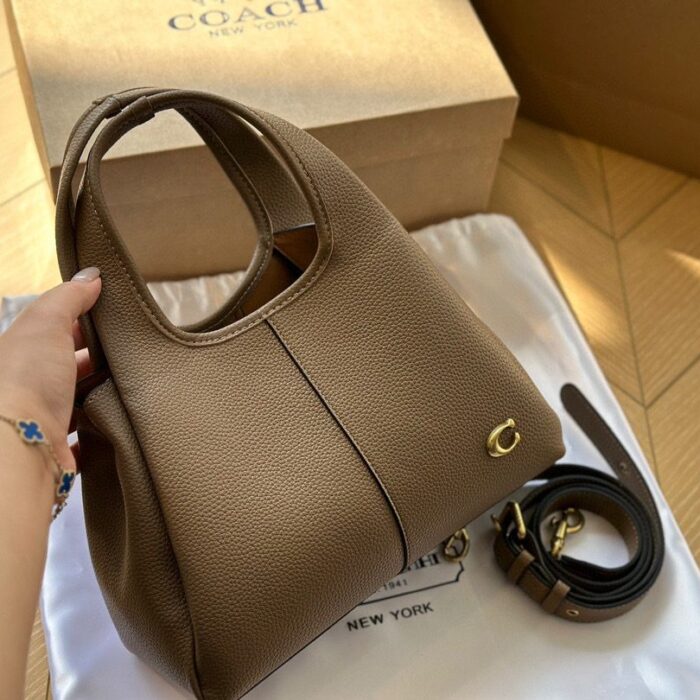 نسخة طبق الأصل من حقائب كوتش لانا CLB1 نسخة طبق الأصل من حقائب كوتش لانا CLB1