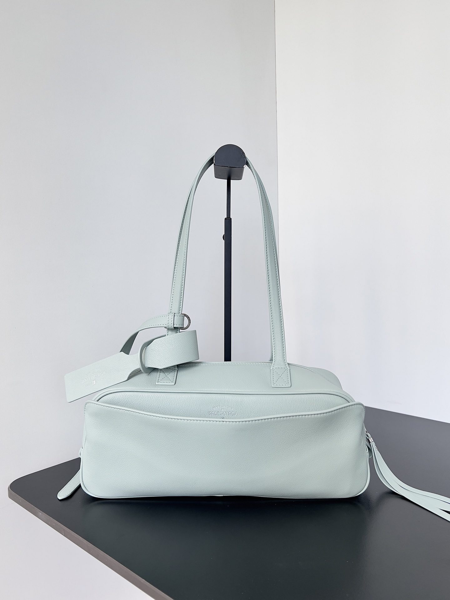 Replica 1:1 Copy Balenciaga Carrie Bags BCB06